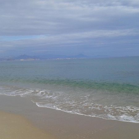 Bonito Piso Con Vistas Al Mar. Apartment ซานตาโปลา ภายนอก รูปภาพ